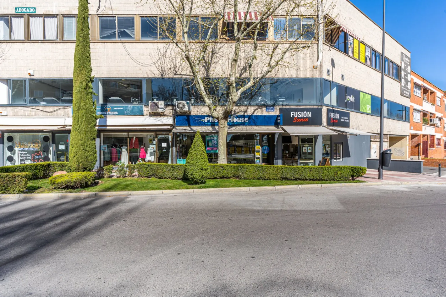 Local comercial en rentabilidad en Zoco Las Pirámides, San Sebastián de los Reyes