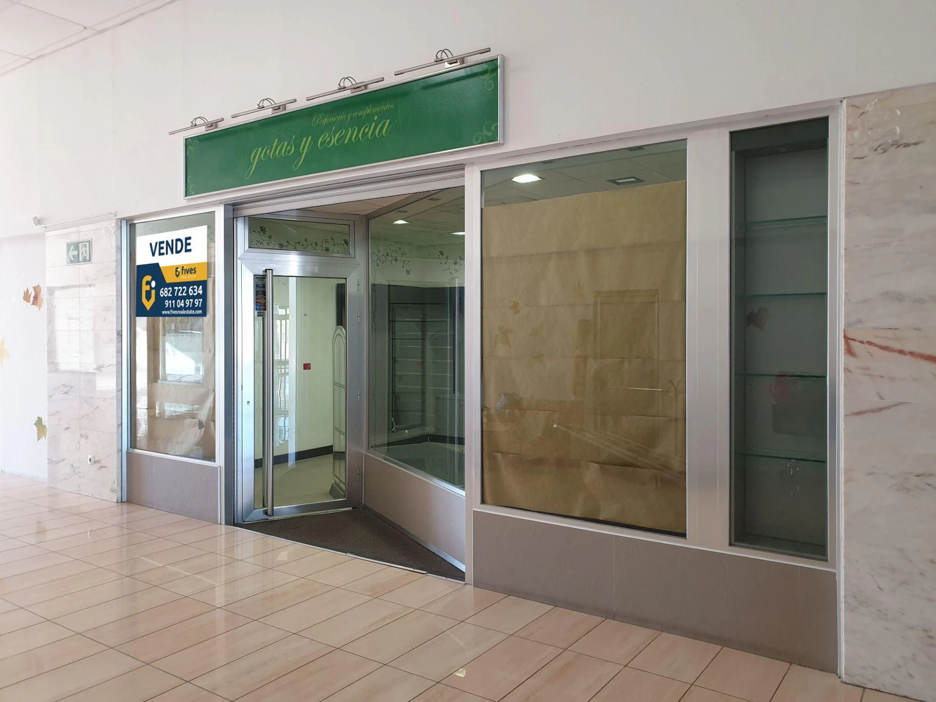 Local comercial en venta en Pedrezuela, Madrid