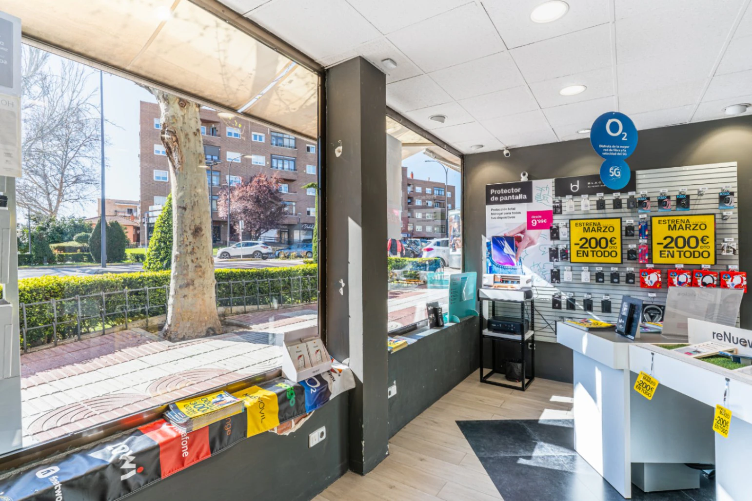 Local commercial rentable au Zoco Las Pirámides, San Sebastián de los Reyes