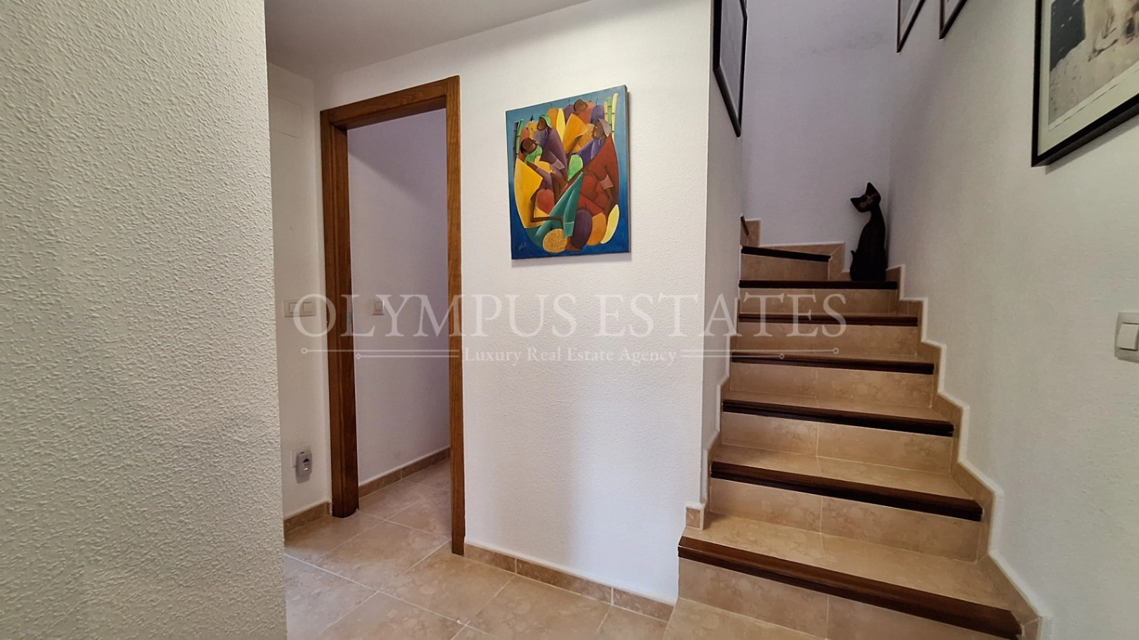 Soleada Casa en Vergel con Piscina Comunitaria