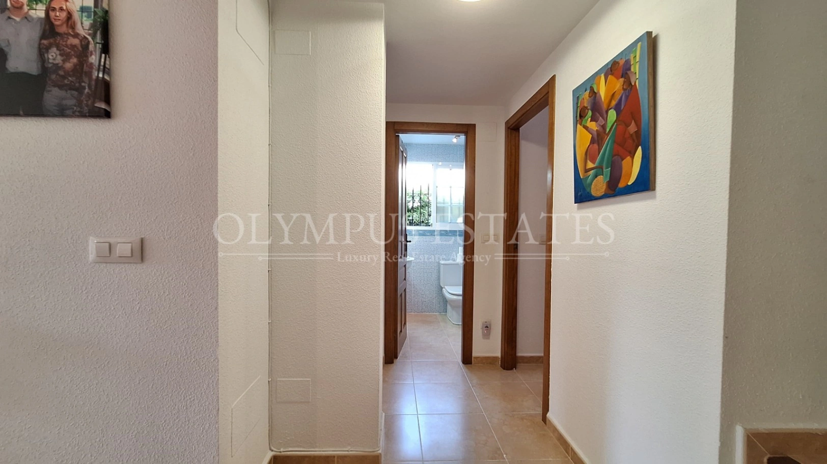 Soleada Casa en Vergel con Piscina Comunitaria
