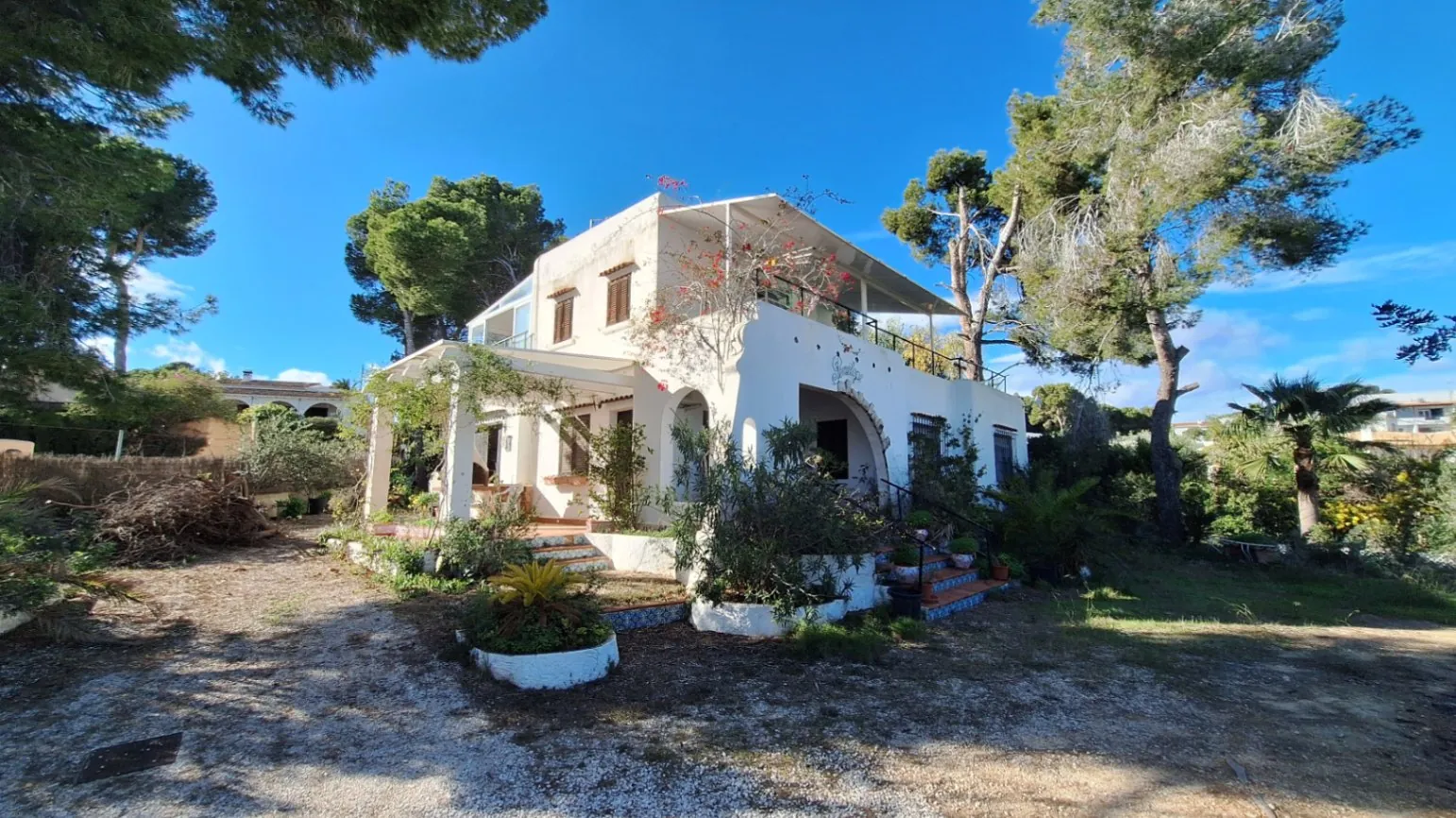 Parcela con Vistas al Mar en Ubicación Exclusiva en Moraira