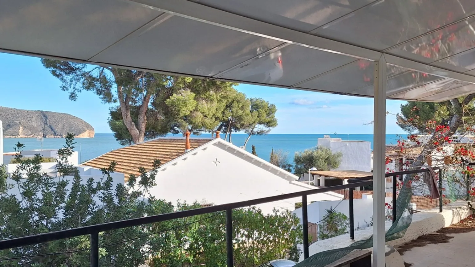 Parcela con Vistas al Mar en Ubicación Exclusiva en Moraira