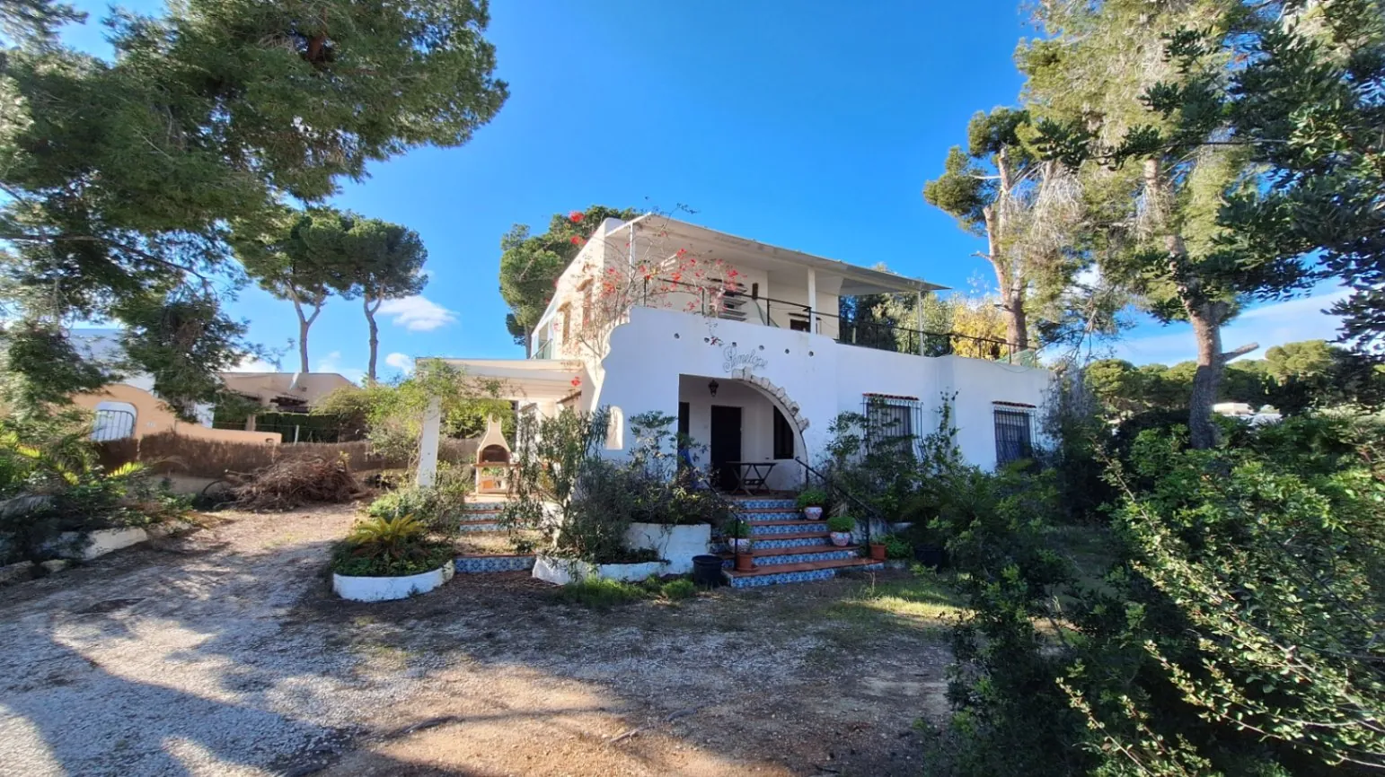 Parcela con Vistas al Mar en Ubicación Exclusiva en Moraira