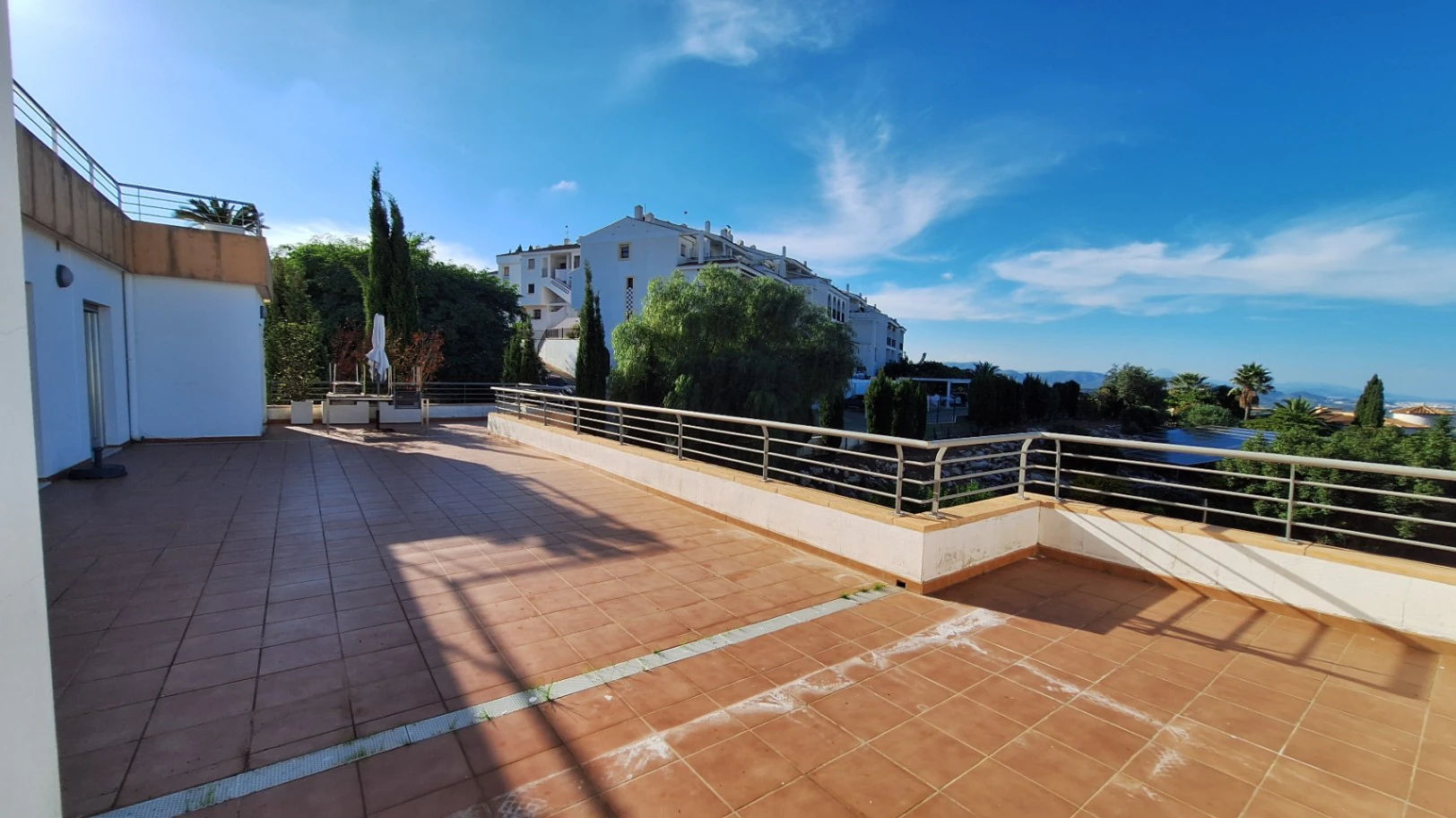 Apartamento a estrenar en venta de 3 habitaciones en Monte Pego, Alicante.