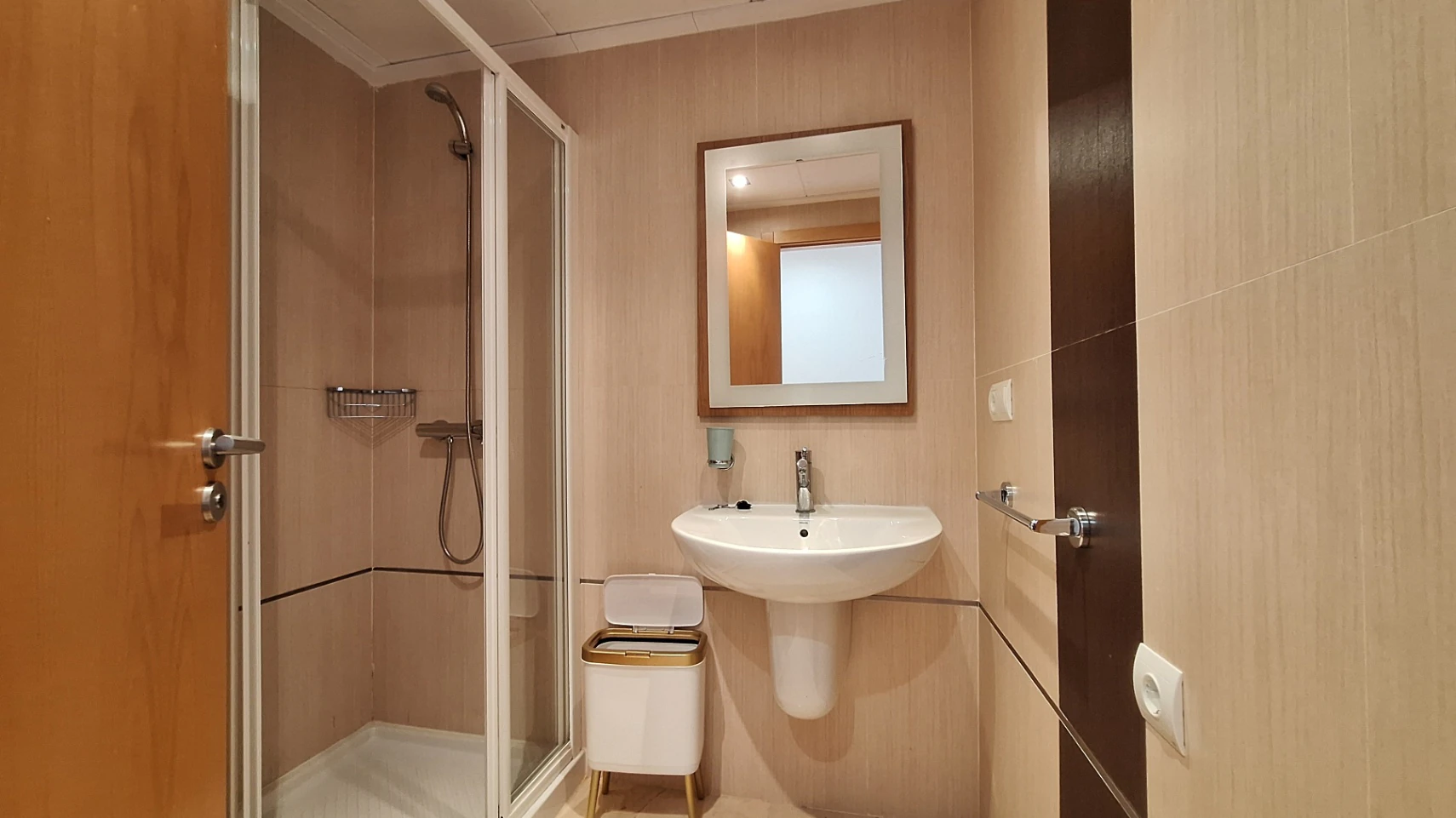 Apartamento a estrenar en venta de 3 habitaciones en Monte Pego, Alicante.