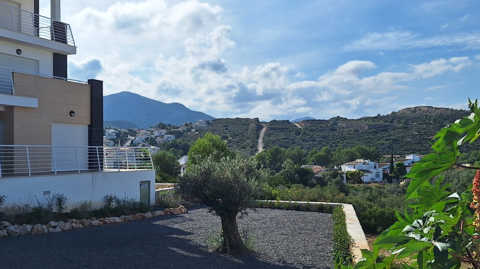 Apartamento Nuevo con Vistas al Mar