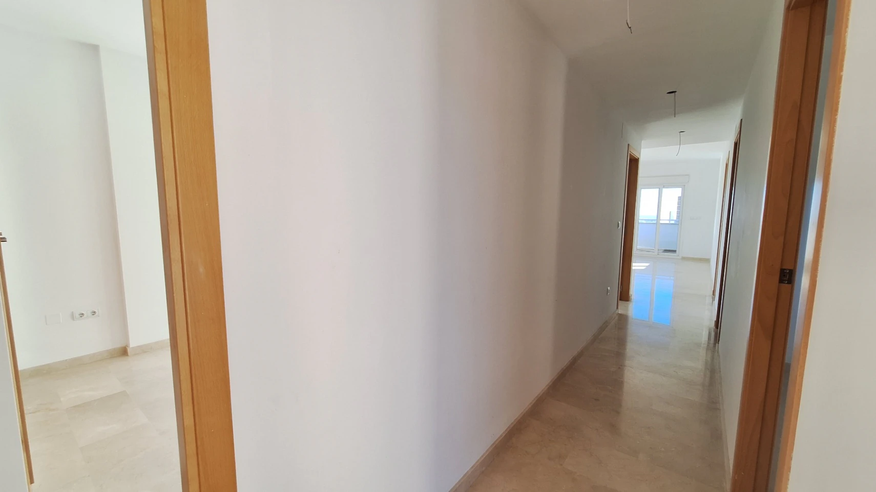 Apartamento Nuevo con Vistas al Mar