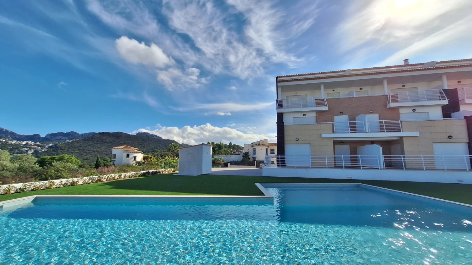Apartamento Nuevo con Vistas al Mar