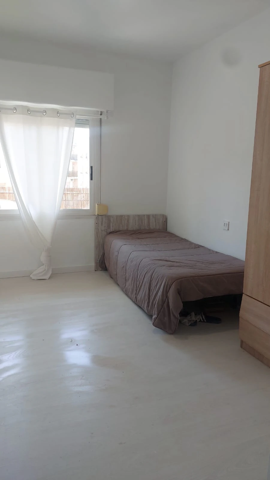APARTAMENTO REFORMADO EN DENIA CON VISTAS AL MONTGO