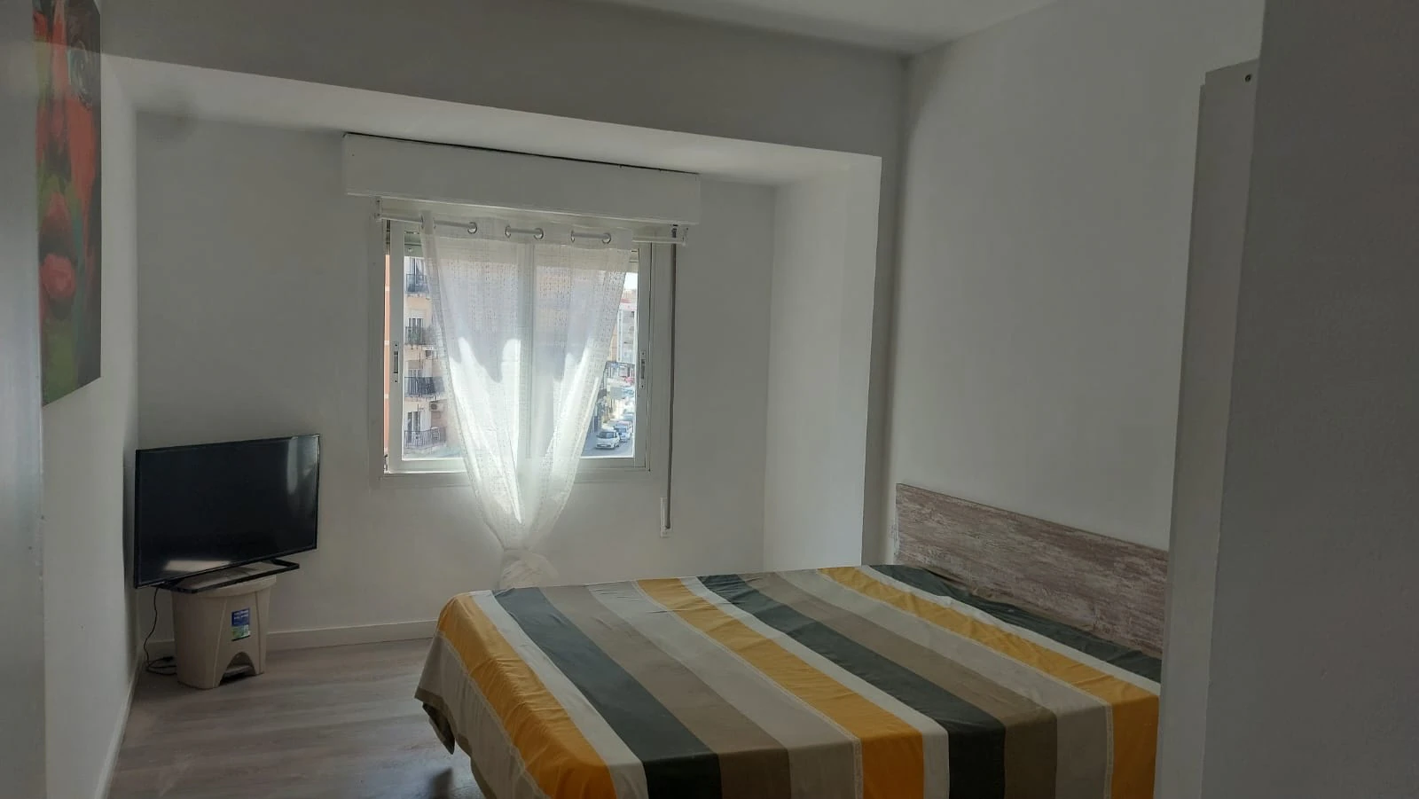 APARTAMENTO REFORMADO EN DENIA CON VISTAS AL MONTGO