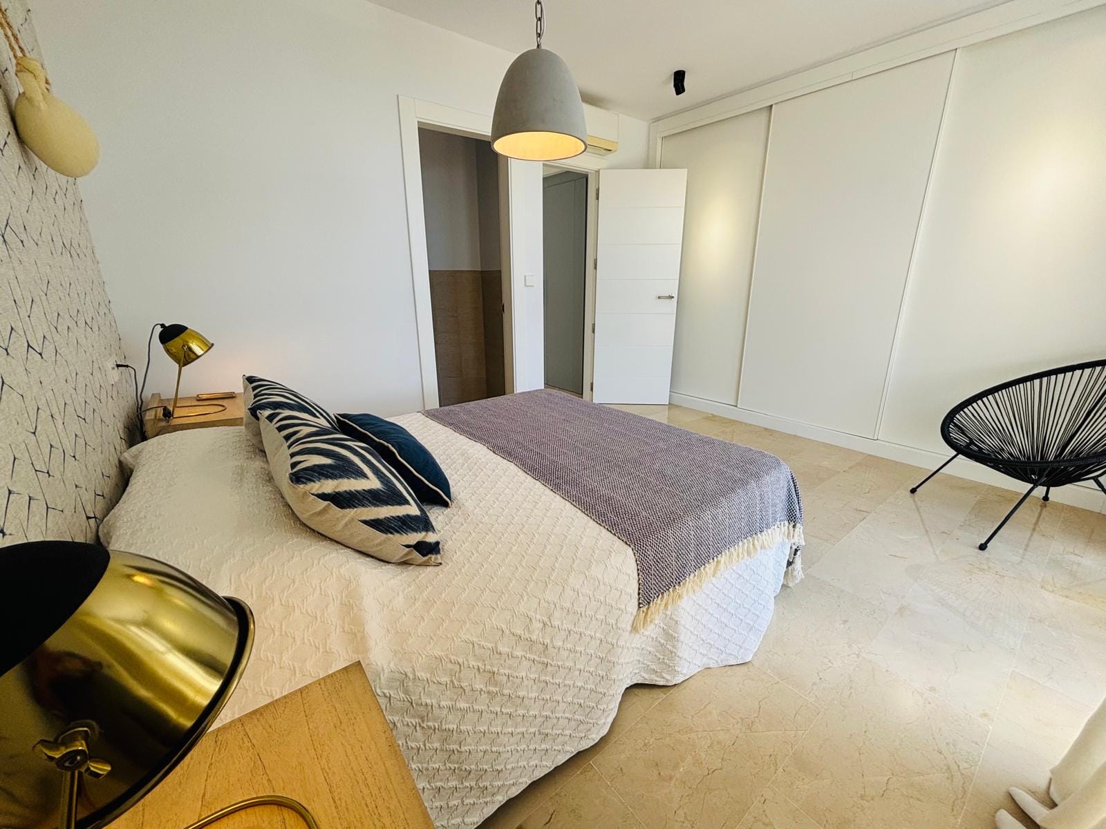 Luxe villa in Altea la Vella met onverbeterlijk uitzicht op de zee en de bergen.