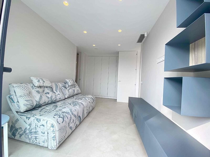 Benidorm: Luxe nieuwbouw duplex-appartement aan de 1ste lijn