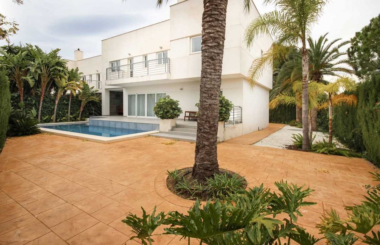 Villa te verkoop in Alfaz Del Pi