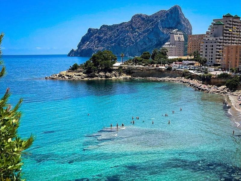 Calpe: Exclusief nieuwbouwproject op de 1ste lijn
