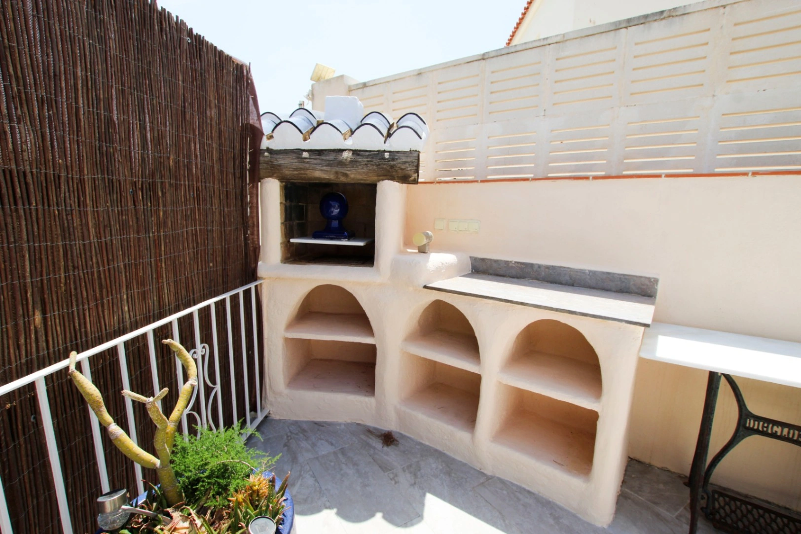 Calpe: Gezellige villa met veel privacy en een apart gastenverblijf