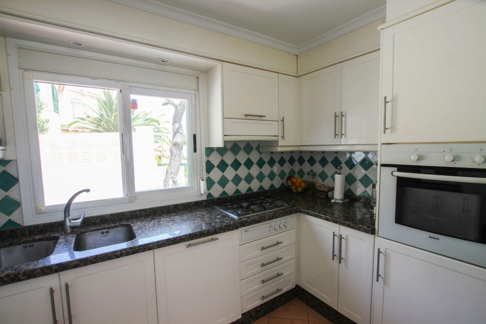 Calpe: Gezellige villa met veel privacy en een apart gastenverblijf