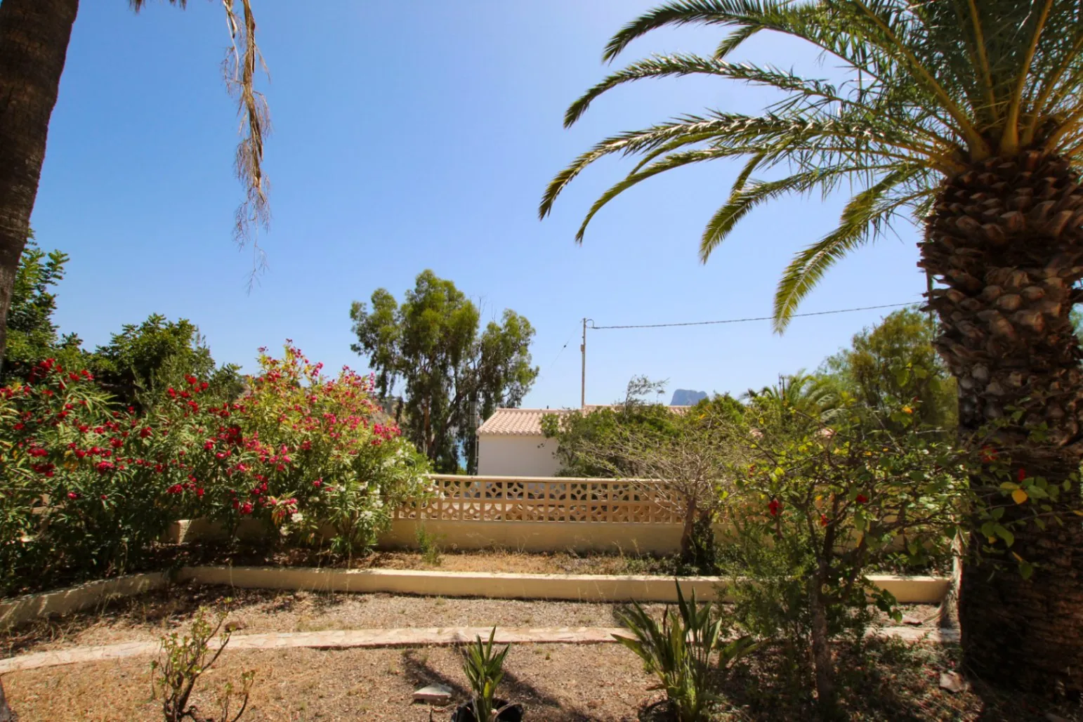Calpe: Villa met een adembenemend zicht naar zee en Penon D'Ifach vlak aan Puerto Blanco