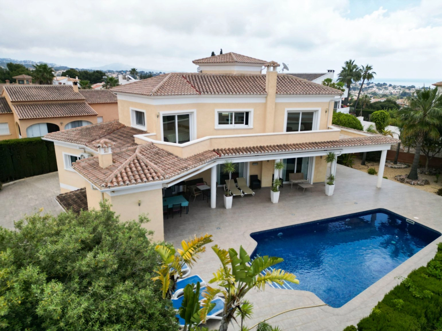 Calpe: Elegante villa met 3 slaapkamers
