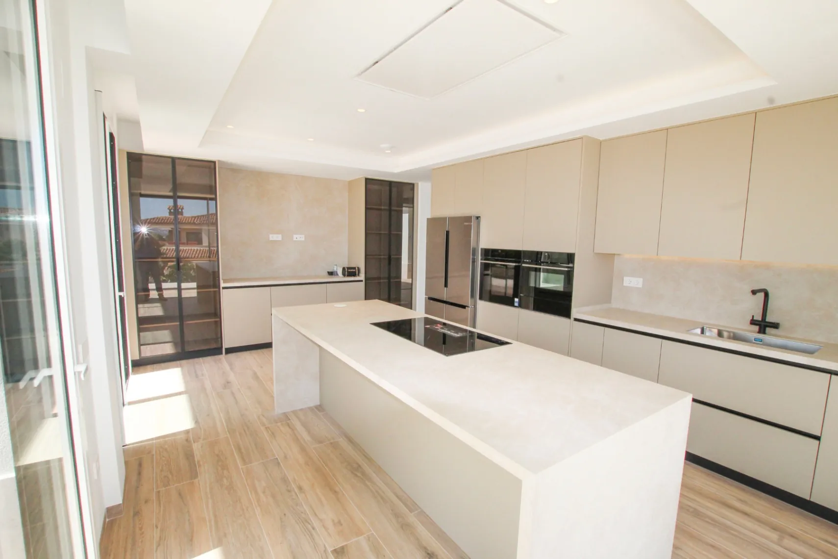 Benissa La Fustera: Exclusieve moderne villa met zeezicht