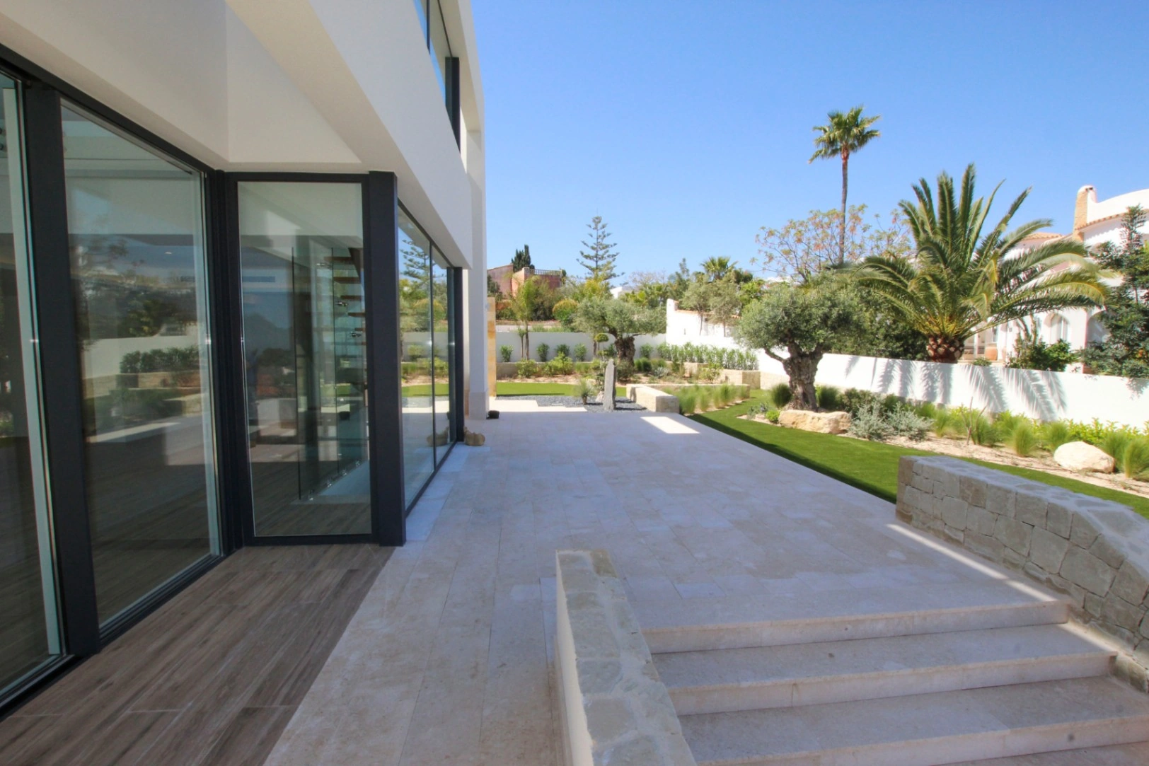Benissa La Fustera: Exclusieve moderne villa met zeezicht
