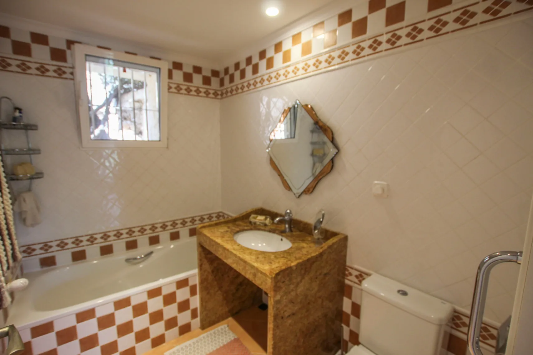 Calpe: Gezellige villa met veel privacy en een apart gastenverblijf