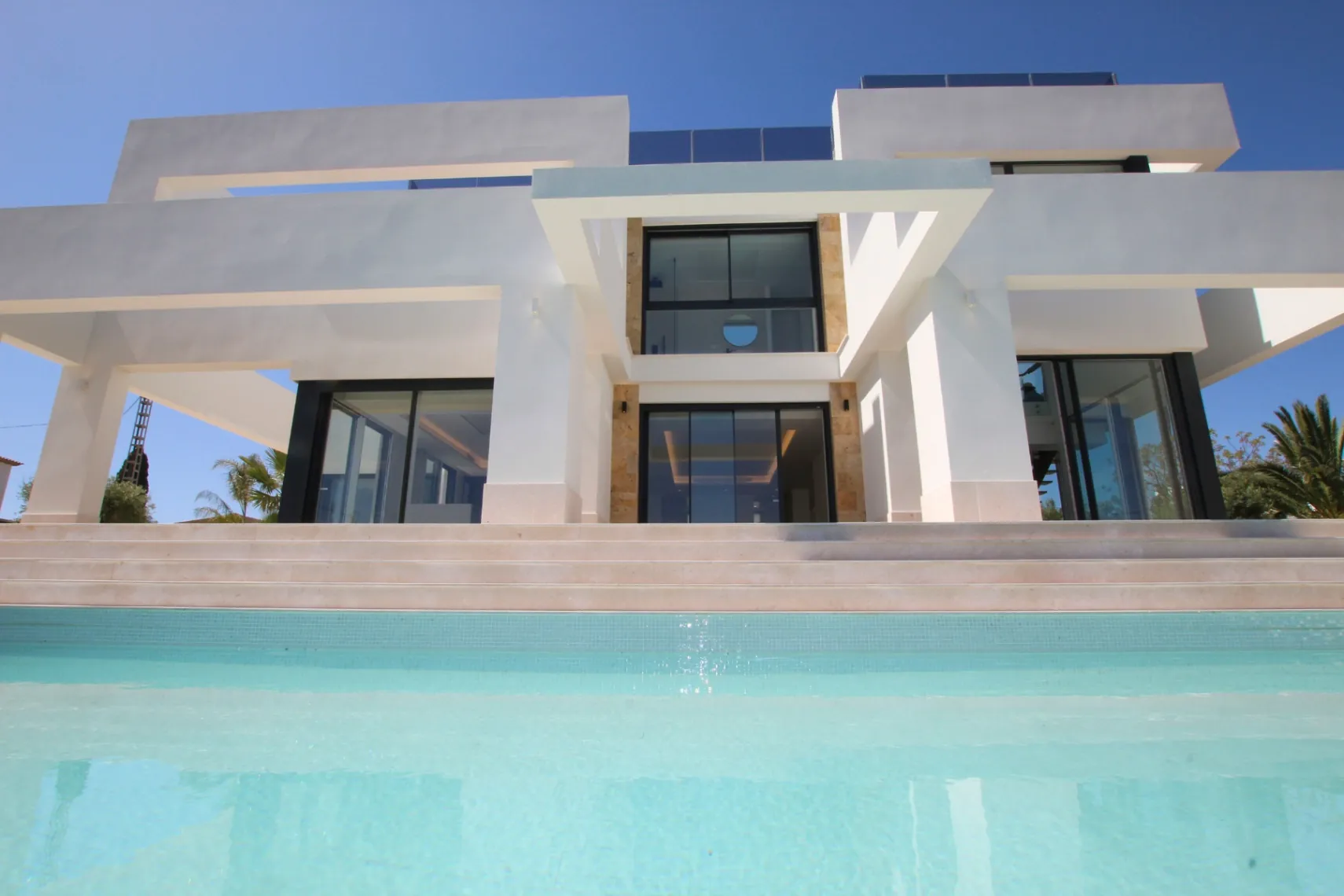 Benissa La Fustera: Exclusieve moderne villa met zeezicht