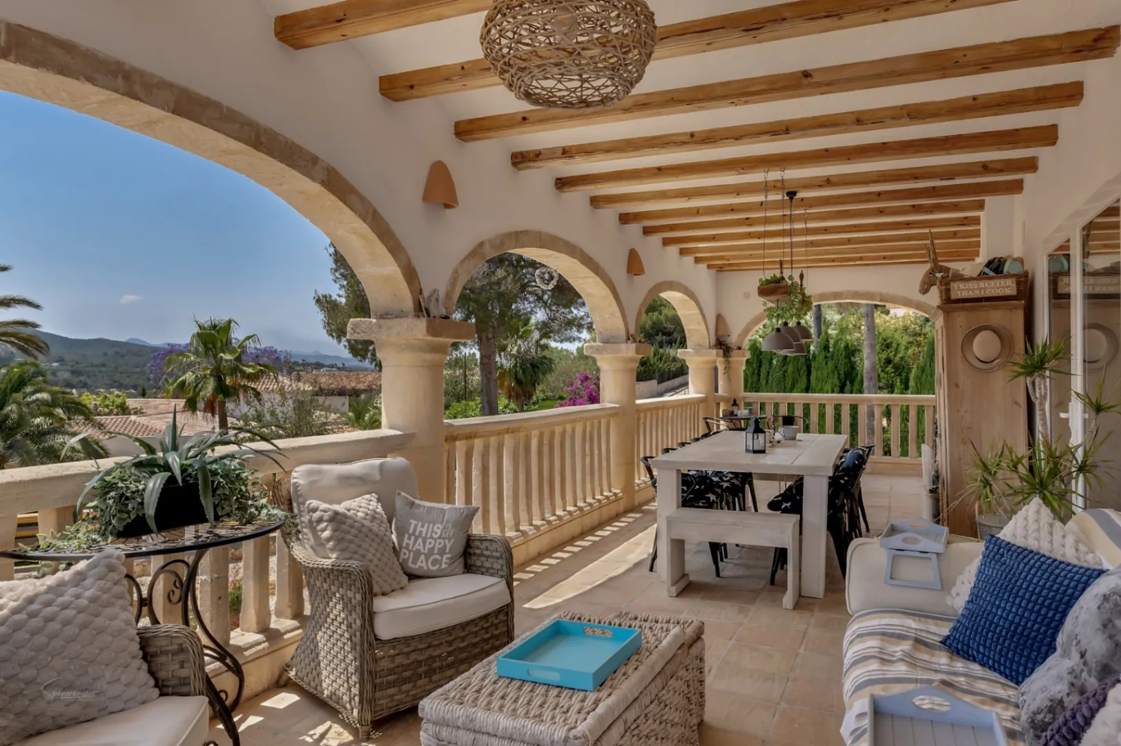 Elegante villa volledig gerenoveerd met indrukwekkend uitzicht in Rafalet, Jávea