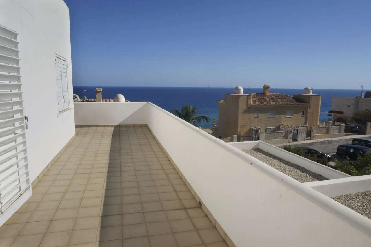 Villa te verkoop in Villajoyosa