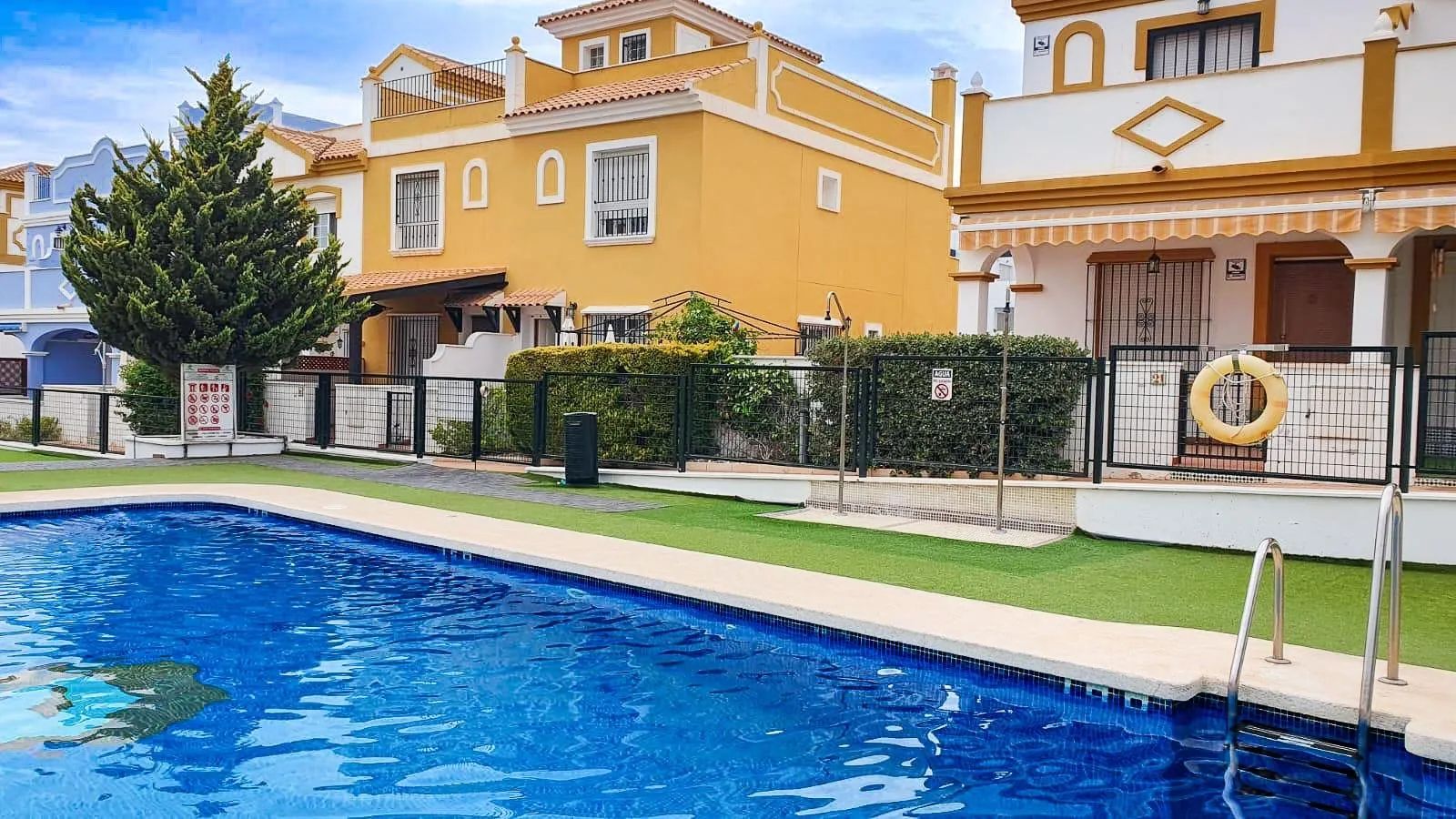 Terraced house te verkoop in San Juan De Los Terreros