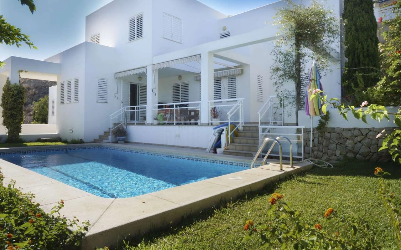 Villa te verkoop in Villajoyosa