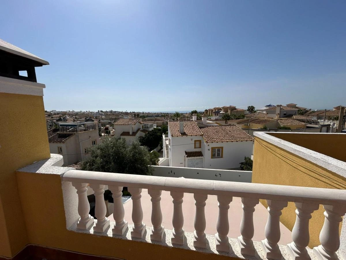 Detached Villa te verkoop in San Miguel De Salinas