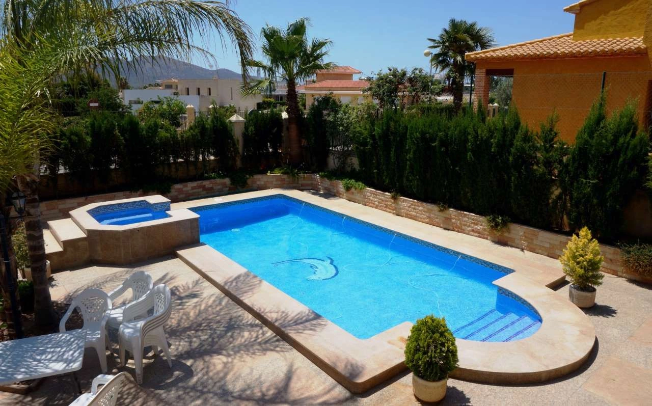 Villa te verkoop in Alfaz Del Pi