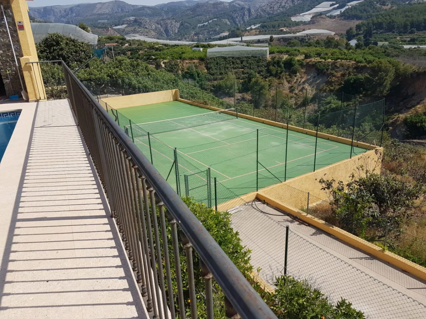 Chalet in Callosa in een oase van rust