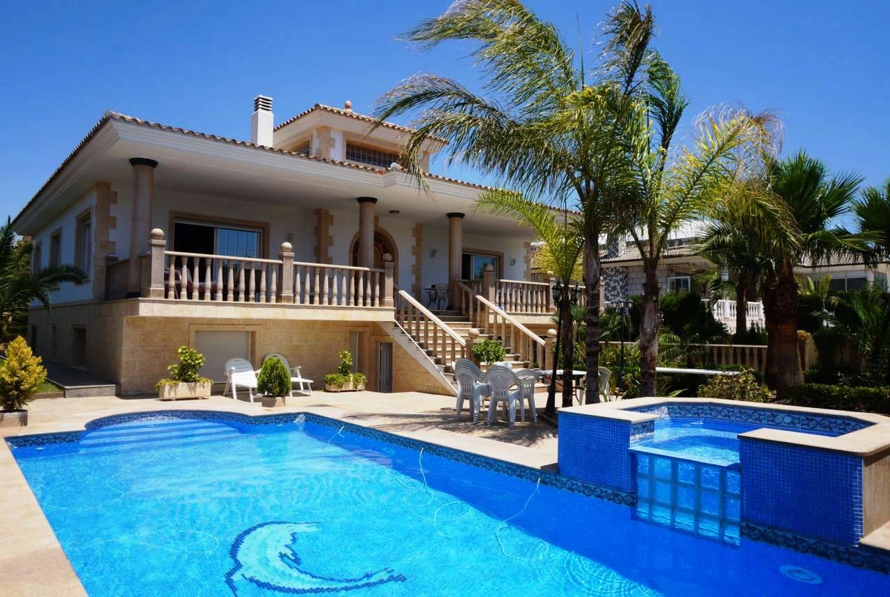 Villa te verkoop in Alfaz Del Pi