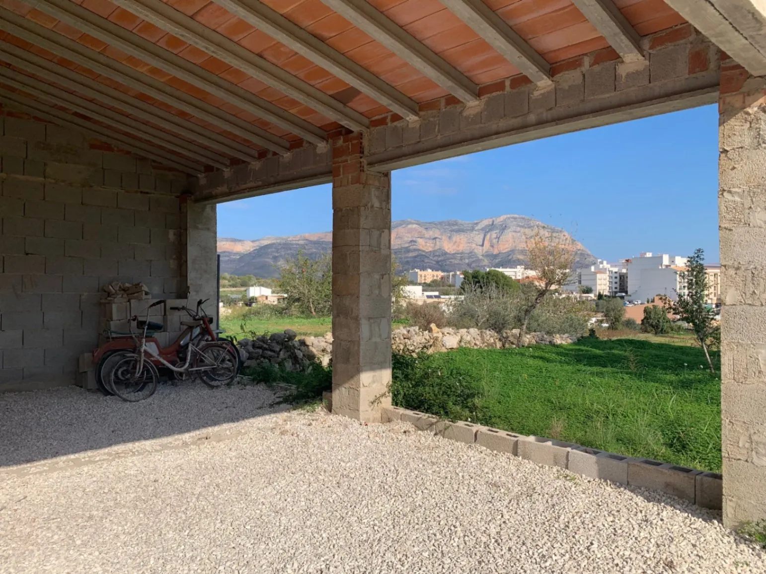 Finca te koop in Gata de Gorgos, Costa Blanca
