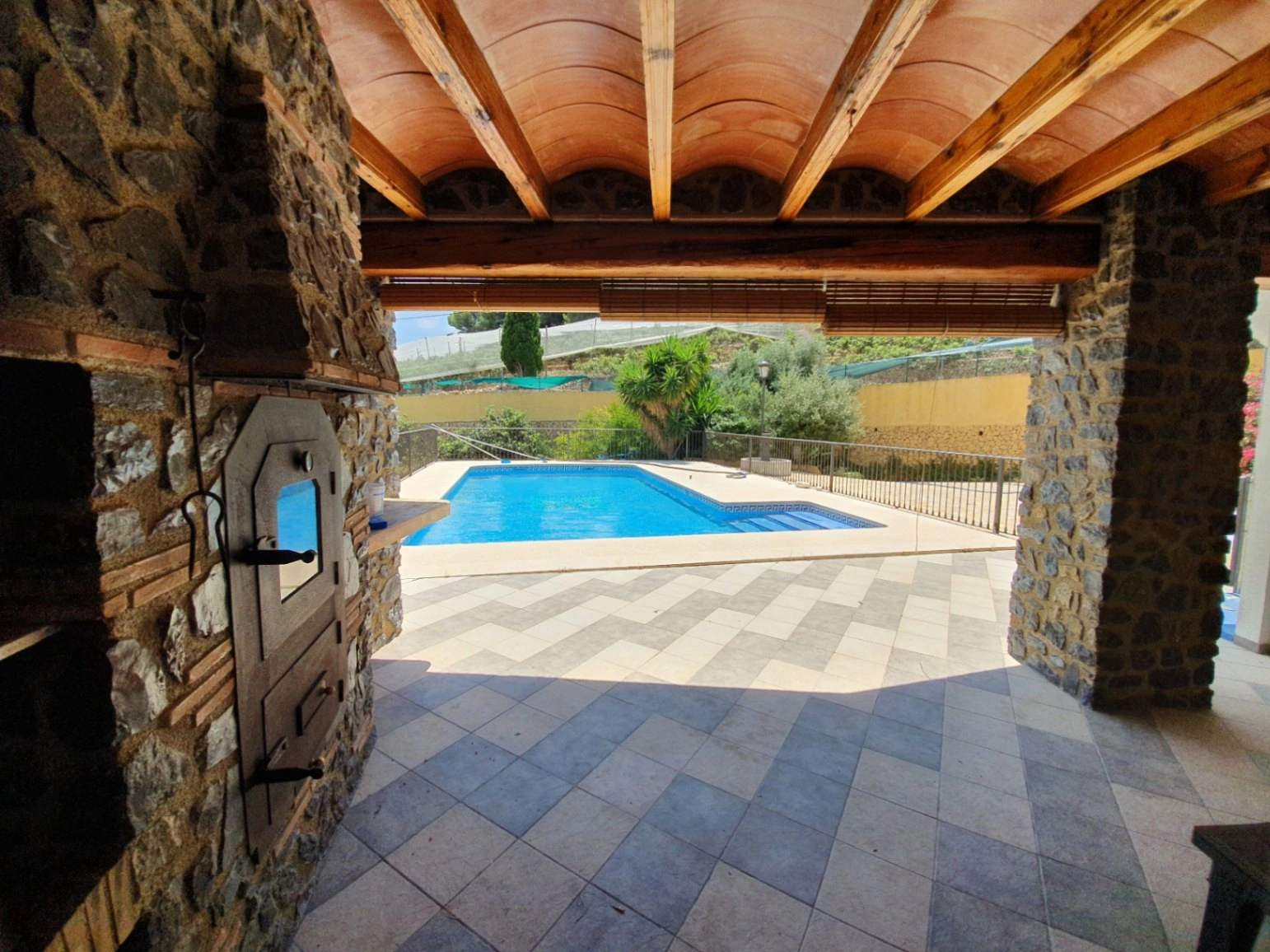 Chalet in Callosa in een oase van rust