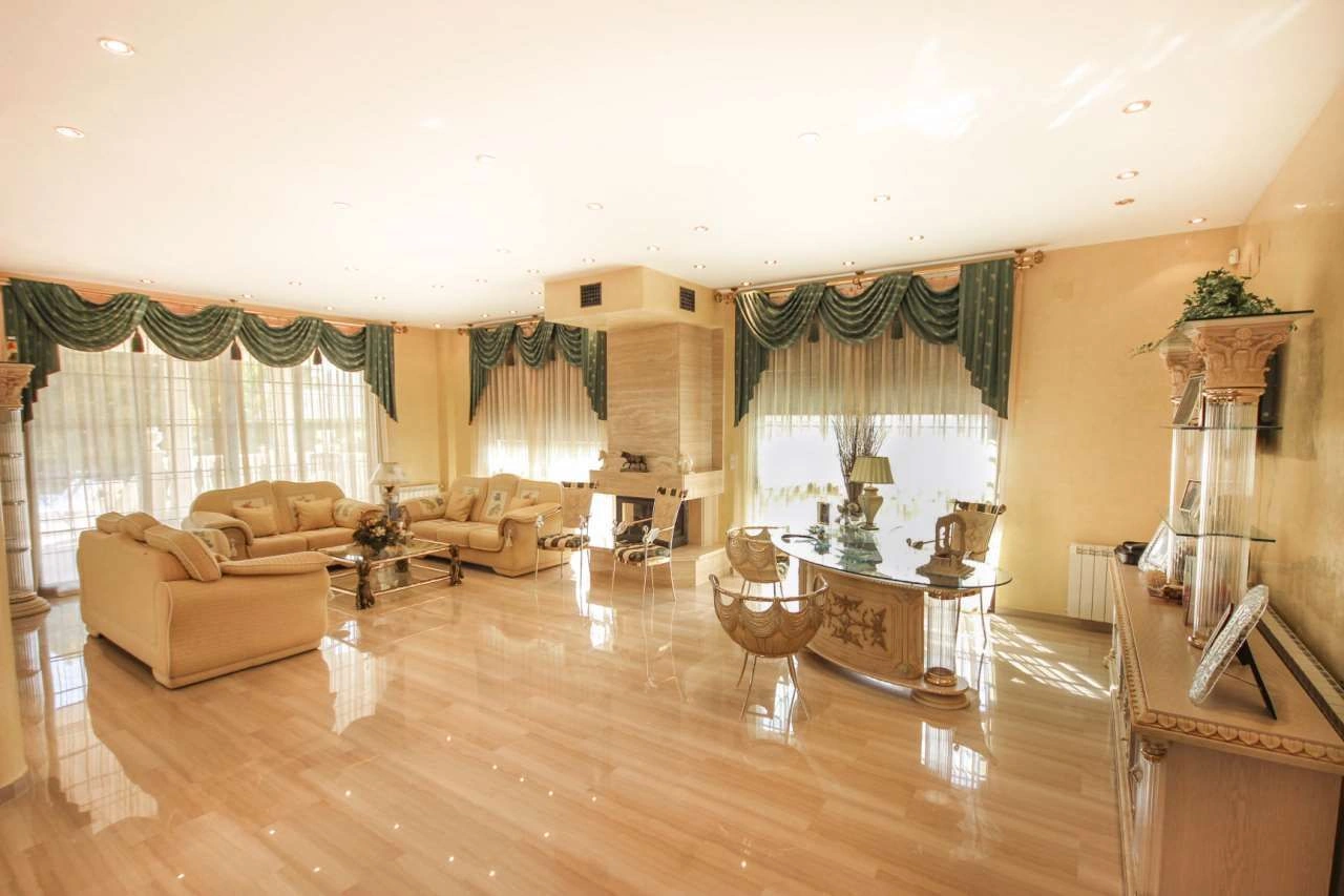 Villa te verkoop in Benidorm