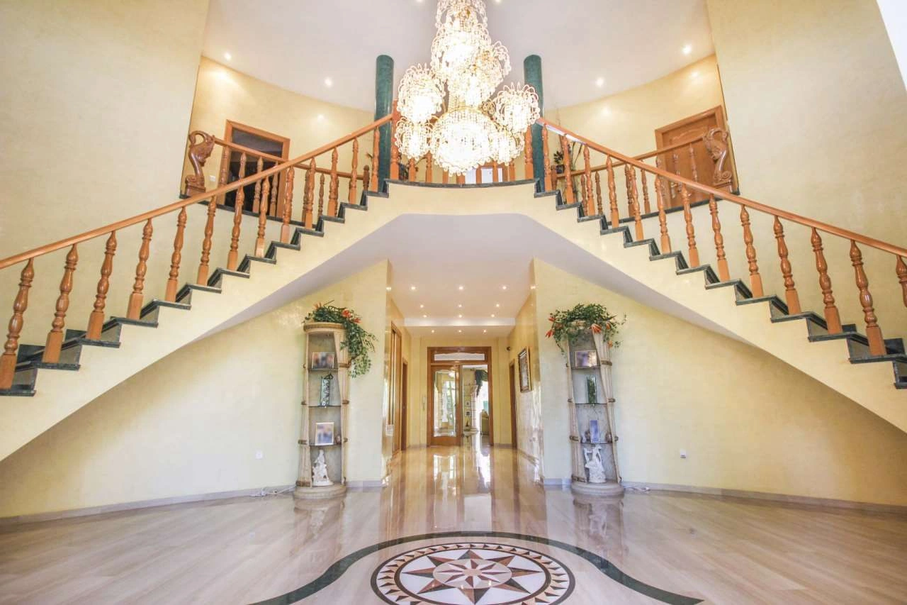 Villa te verkoop in Benidorm