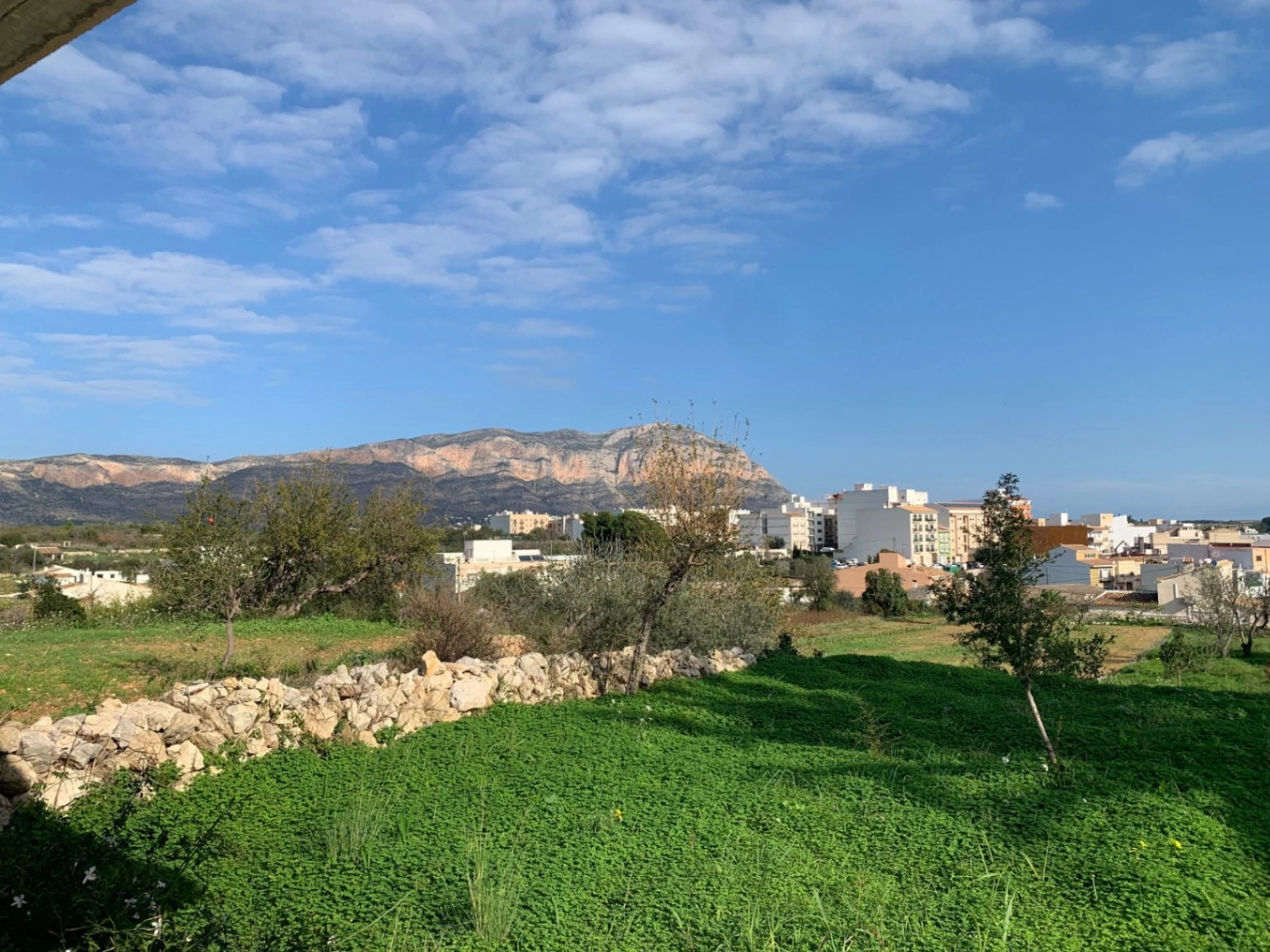 Finca te koop in Gata de Gorgos, Costa Blanca