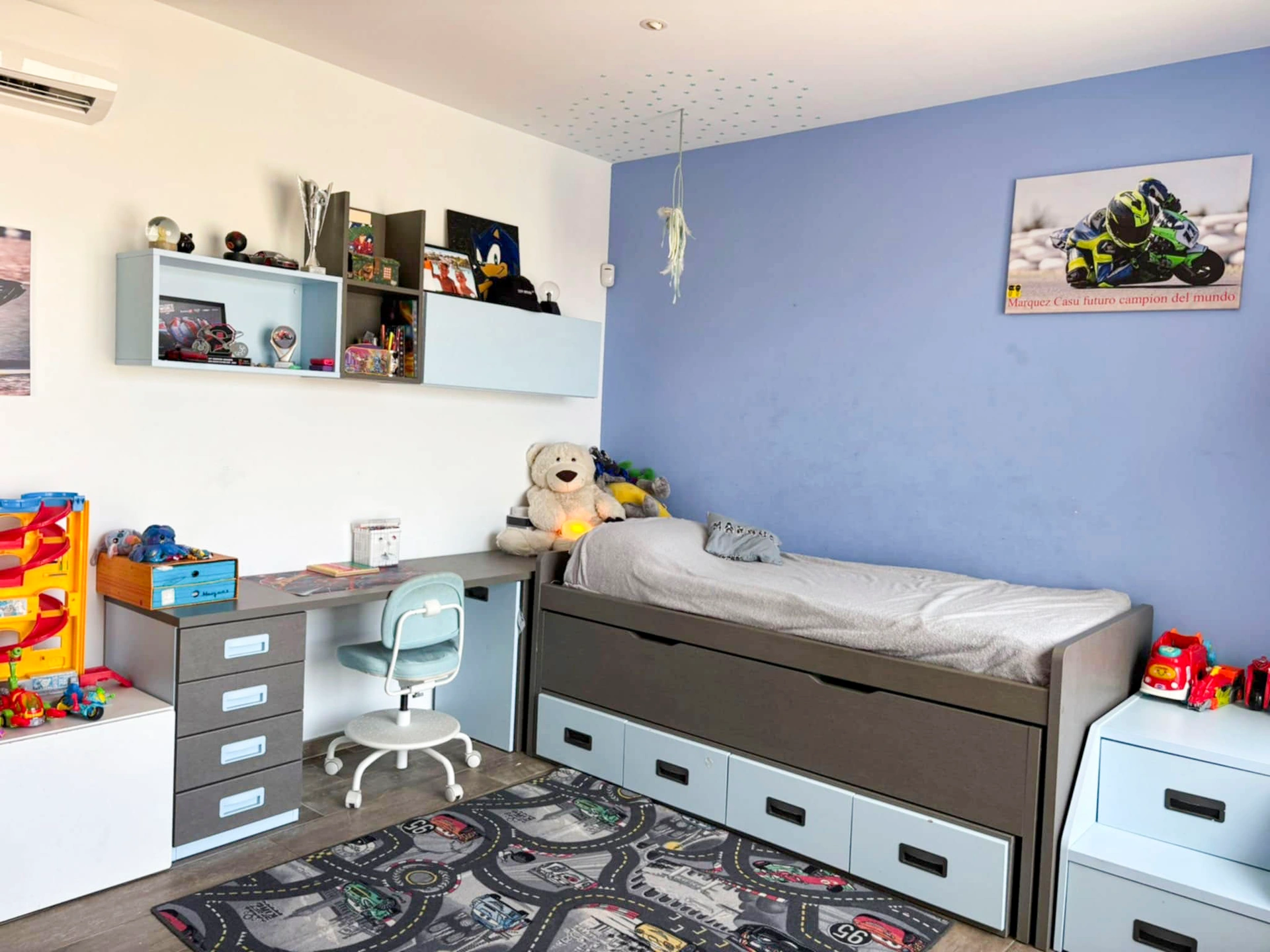 Calpe: Moderne villa met gastenverblijf — volledig gemeubileerd en instapklaar