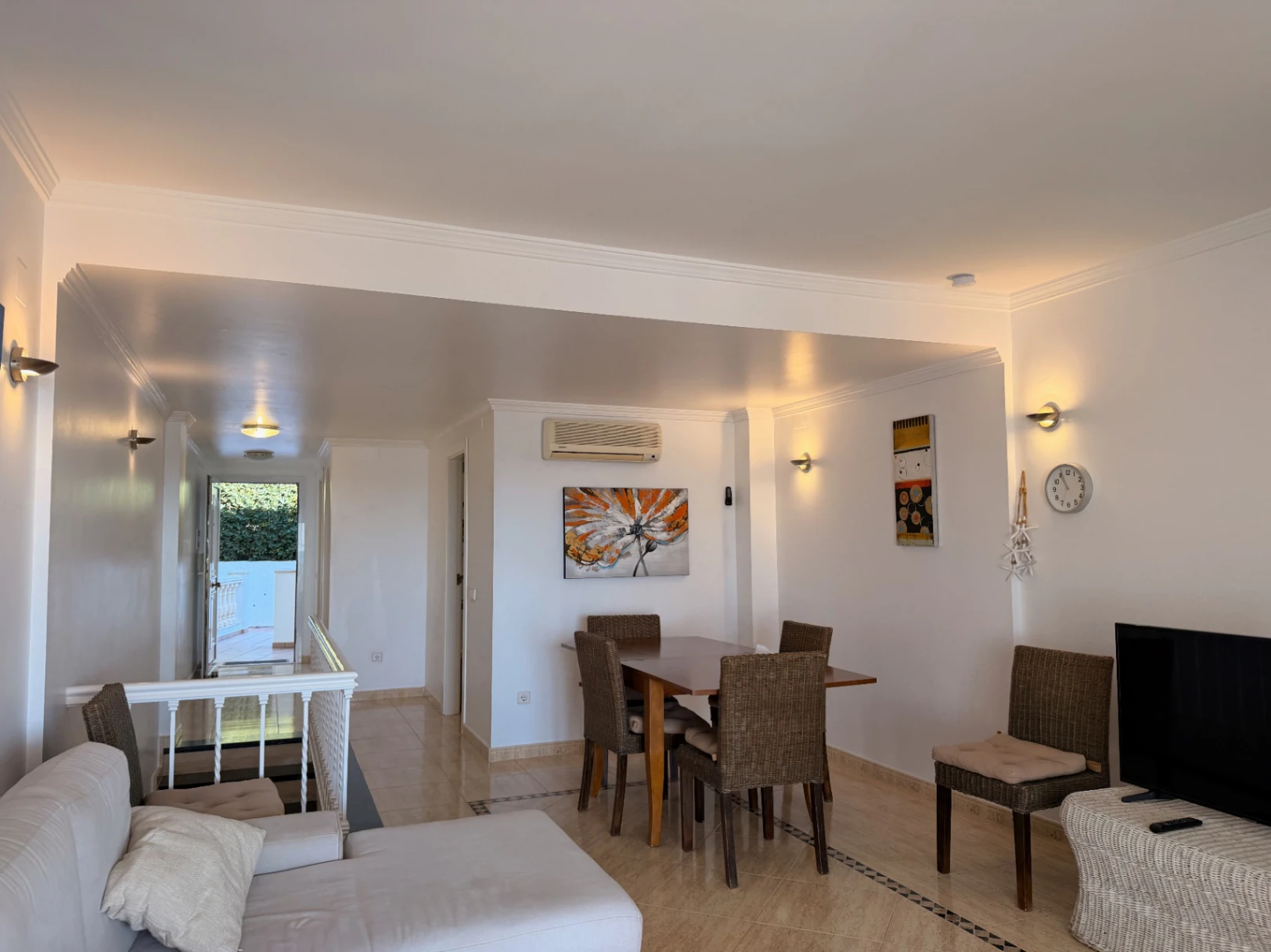 Eerste lijn appartement met zeezicht te koop in Platgetes, Moraira