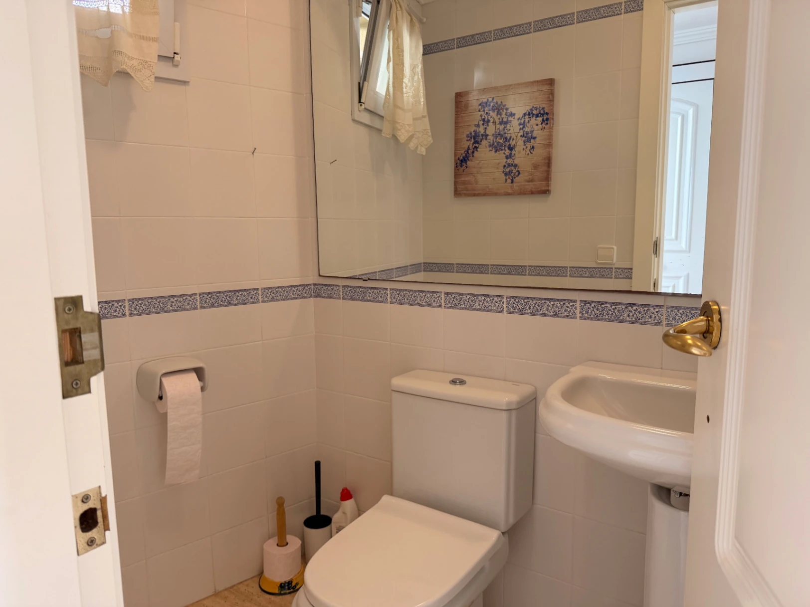 Eerste lijn appartement met zeezicht te koop in Platgetes, Moraira
