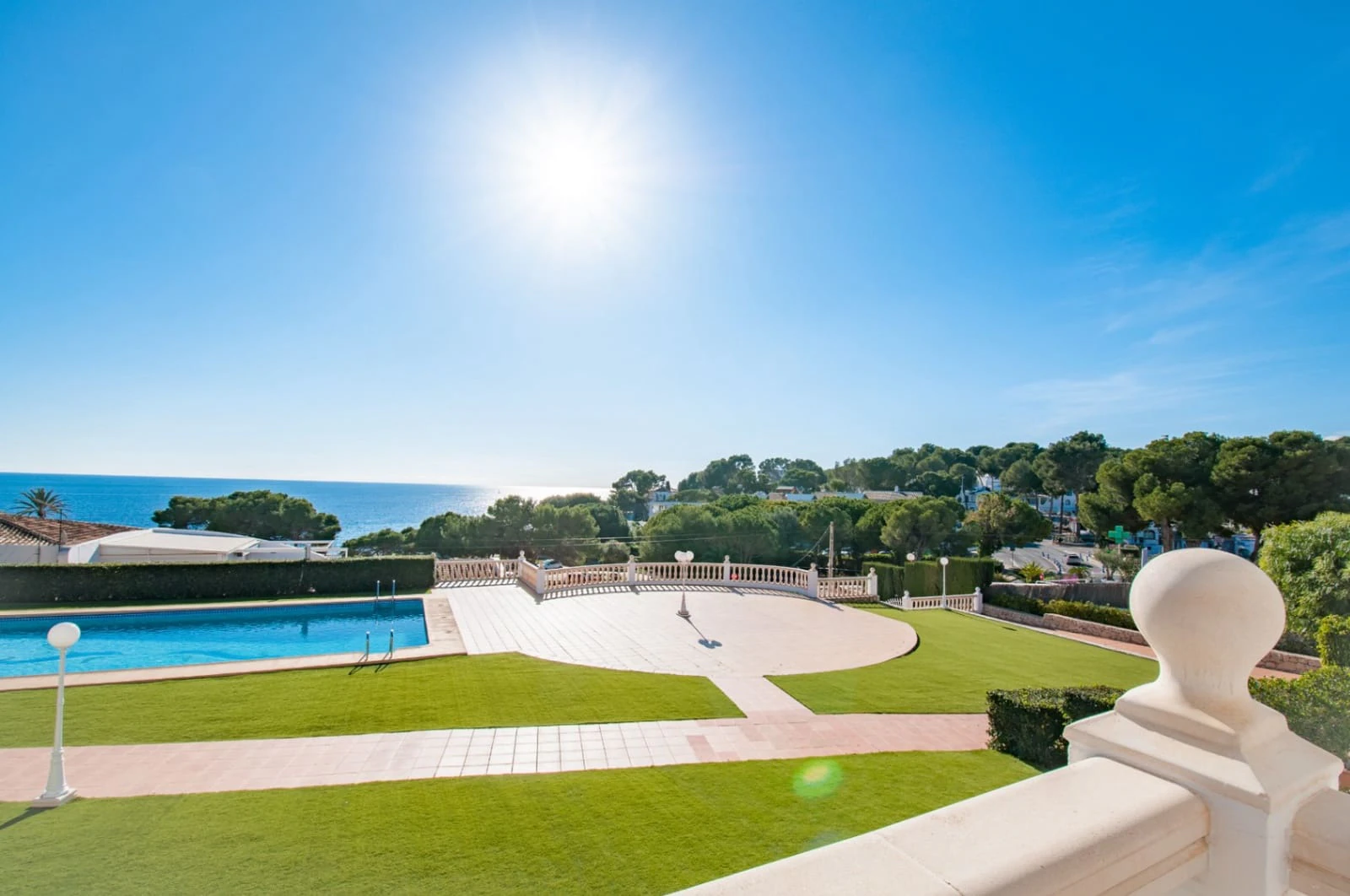 Eerste lijn appartement met zeezicht te koop in Platgetes, Moraira