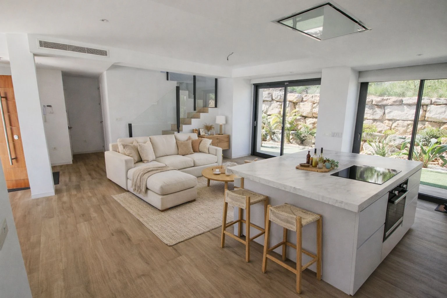 Polop: Moderne villa met panoramisch zicht