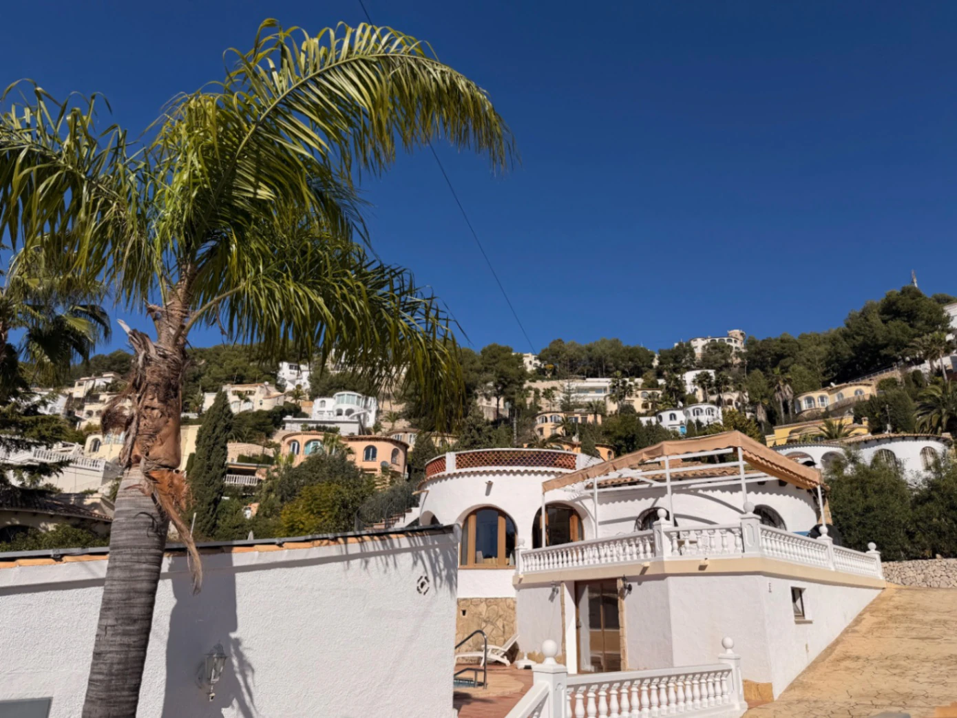 Mooie traditionele Spaanse villa te koop in Montemar, Benissa