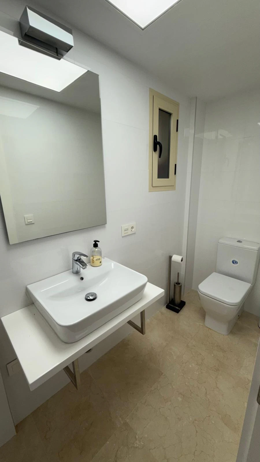 Finestrat: Prachtige duplexwoning met een panoramisch zicht