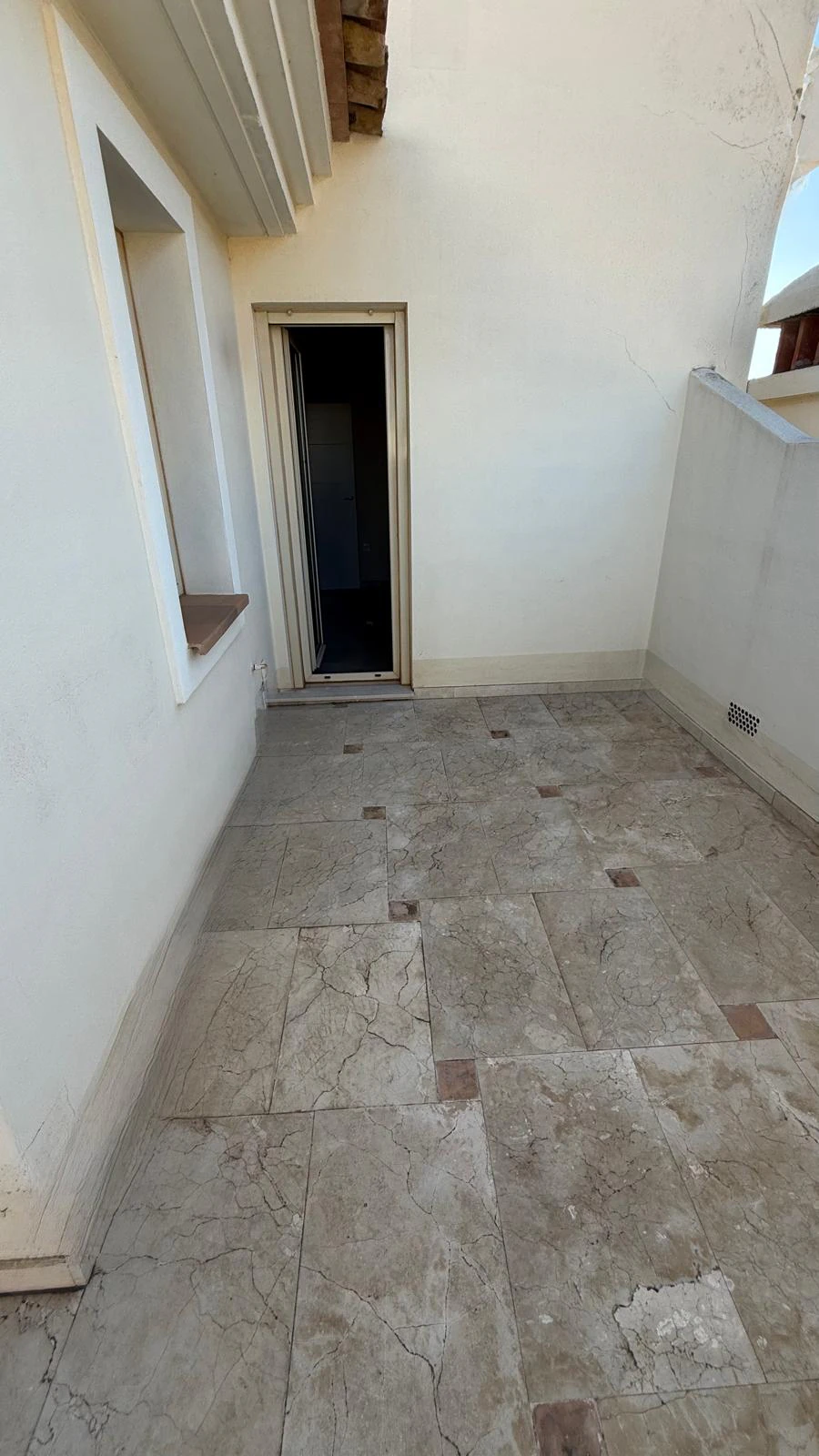 Finestrat: Prachtige duplexwoning met een panoramisch zicht