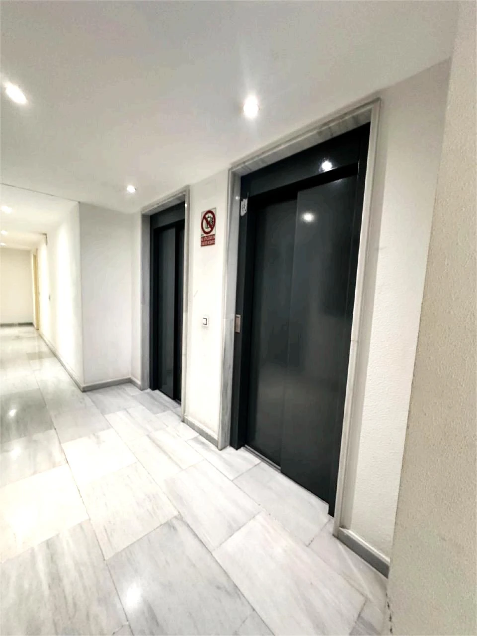 Appartement met uitzicht op zee Cala Villajoyosa urb Tamarindo 2 slaapkamers