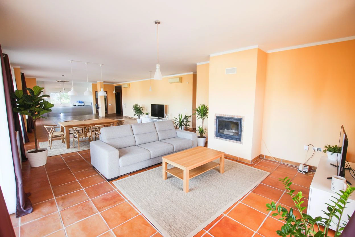 Altea: Ruime gelijkvloerse villa met panoramisch zeezicht